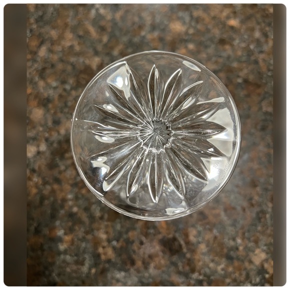 Marquis by Waterford-NIB-‘Brookside’ Set of Four Crystal Wine Glasses - Picture 6 of 8